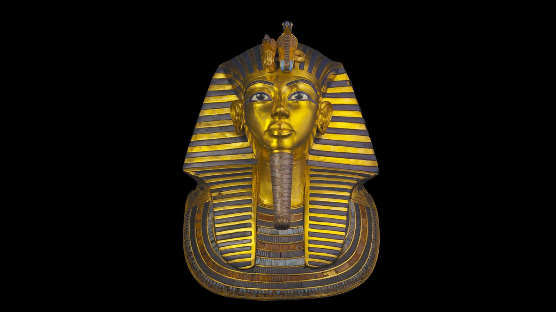 قناع توت عنخ آمون